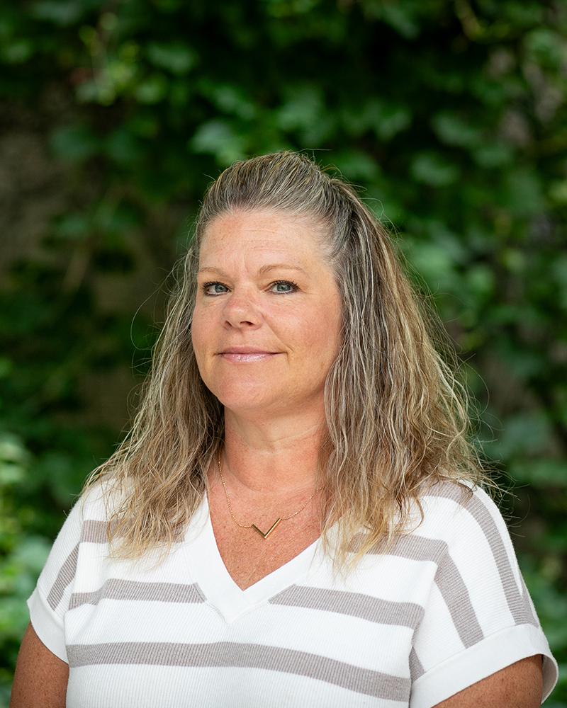 Picture of  Debbie  Ens