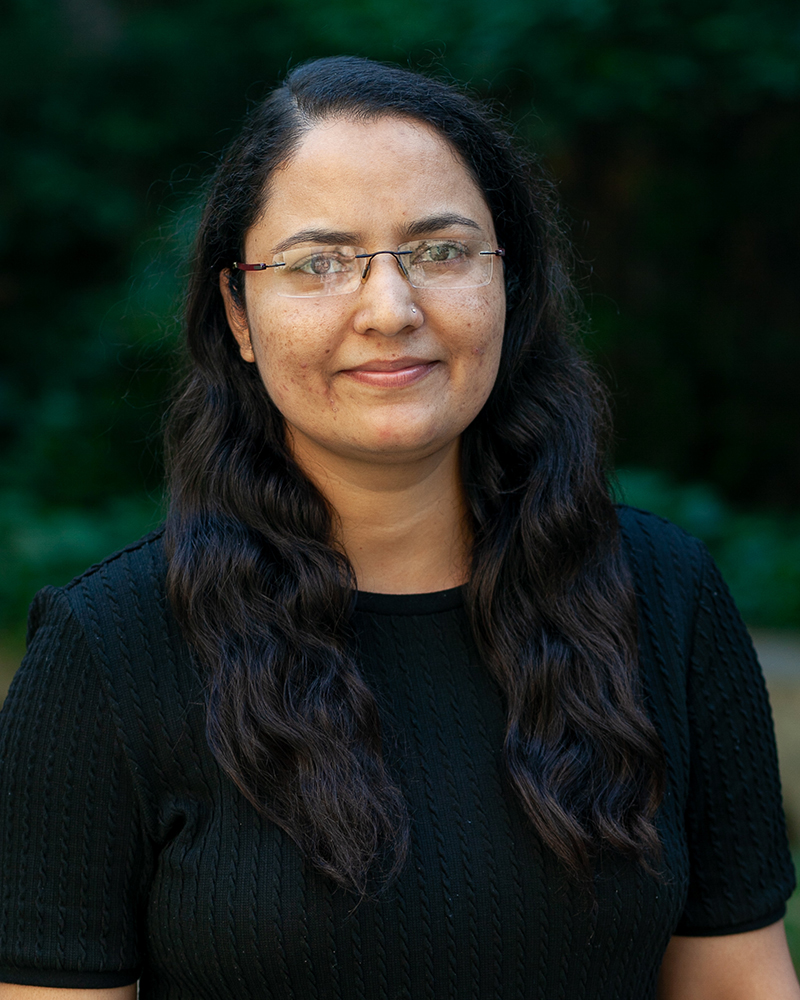 Picture of  Hemlata Gautam