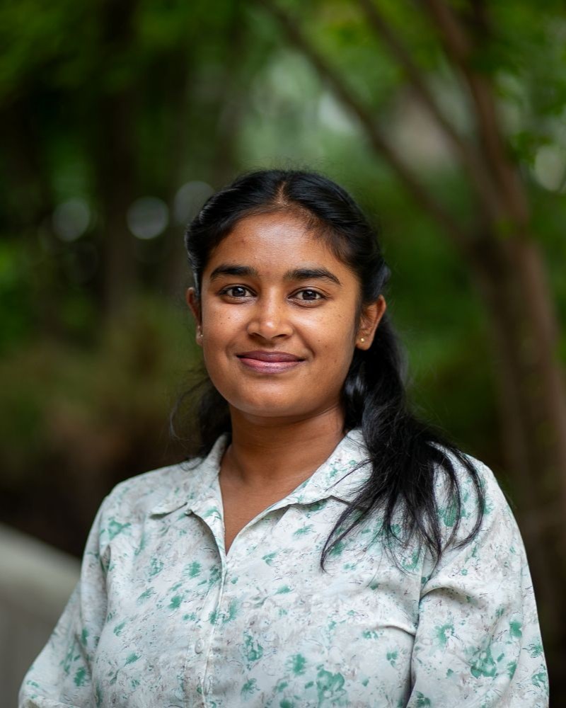 Picture of  Yashoda Wickramasinghe